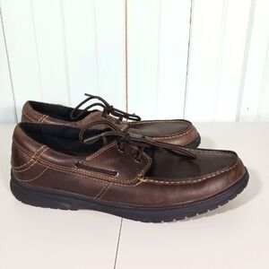 𝅺crocs Shaw Leather Lace-Up Boat Shoe